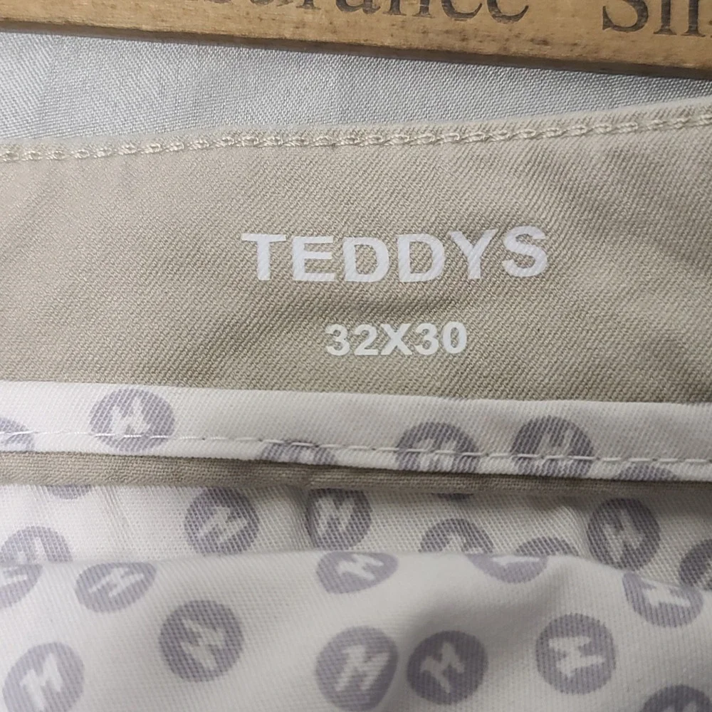 Mugsy Chinos Mens 32x30 Khaki Beige Stretch Cotton Rayon Slim Straight‎ Trousers
